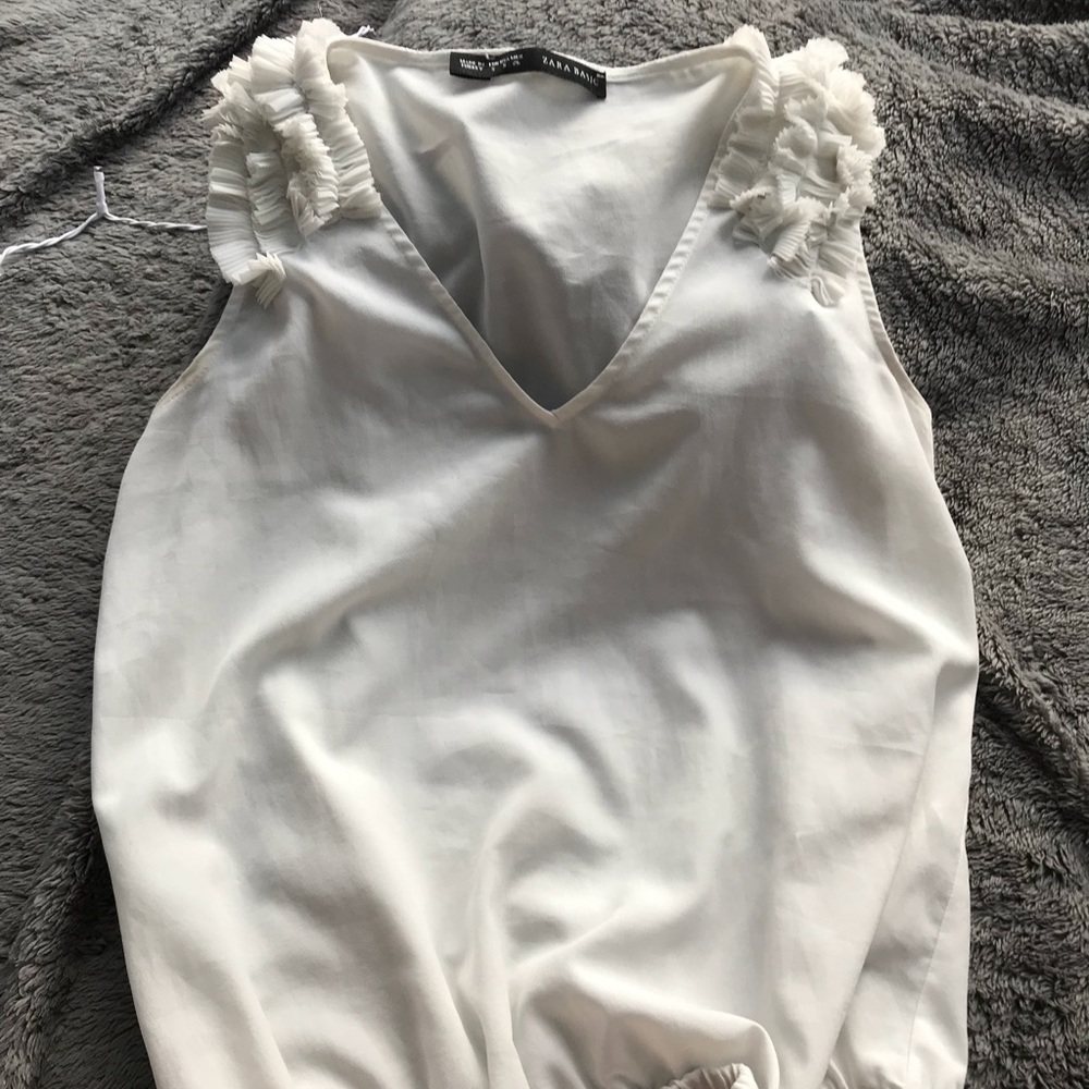 FINAL: Zara Basic Ruffle Blouse